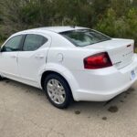 2012 Dodge Avenger SE full
